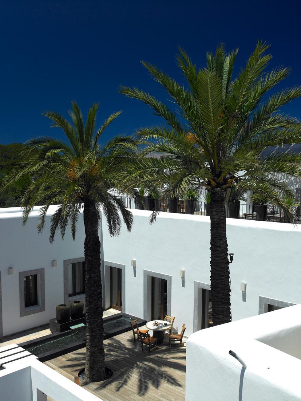 The Giri Residence Sant Joan De Labritja Luaran gambar